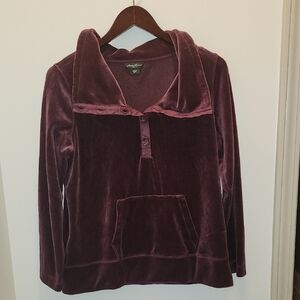 Eddie Bauer Velour Quarter Button Pullover EUC size Pet Large